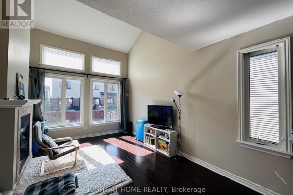 105 Nutting Crescent, Ottawa, ON K4M0C3 Photo 4