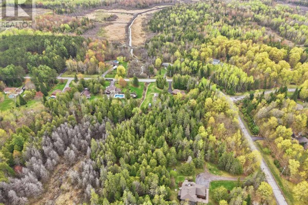 105 Pleasant Creek Drive, Ottawa, ON K0A1L0 Photo 4
