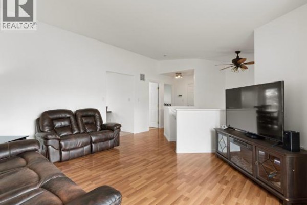 Dining room - 105 Pueblo Crescent, Whitehorse, YT Y1A6V3 Photo 4