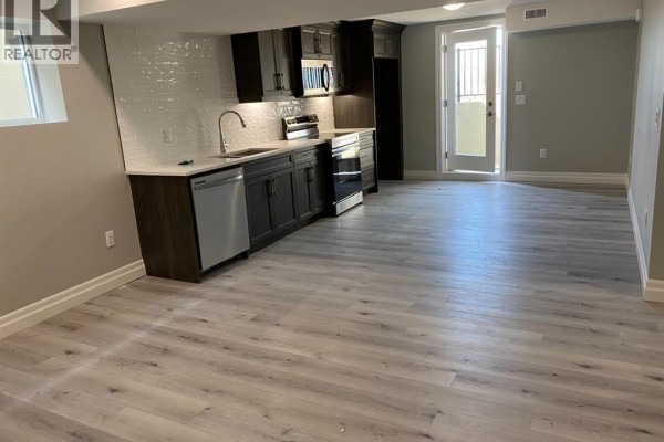 Townhouse for rent at 105 Reed St #lower, Essex, ON - MLS® BjZd9n