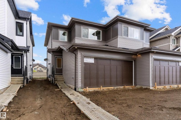 1050 Cristall Cr Sw, Edmonton, AB, photo 2