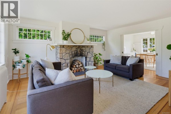 Office - 1050 Deal St, Oak Bay, BC V8S5G5 Photo 5