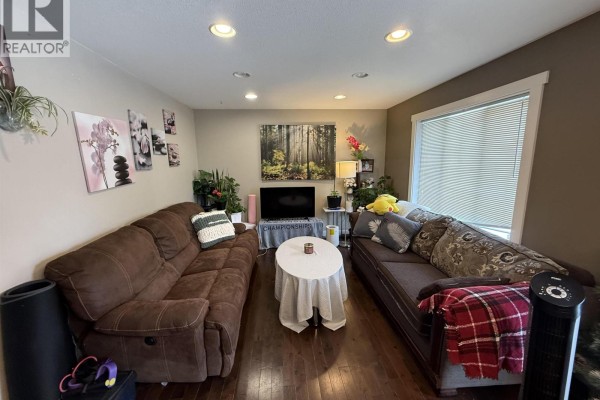 10507 109 Street, Fort St  John, BC, photo 3