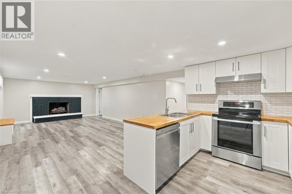 Bedroom - 1052 Fennell Avenue E Unit# Lower, Hamilton, ON L8T1R6 Photo 3