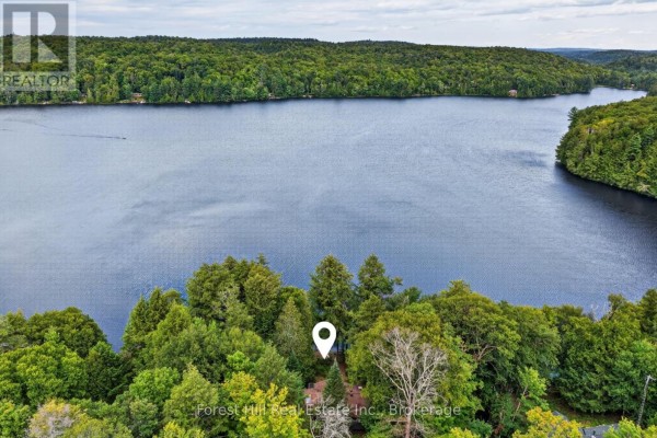 1052 Skin Lake Drive, Algonquin Highlands, ON, photo 3