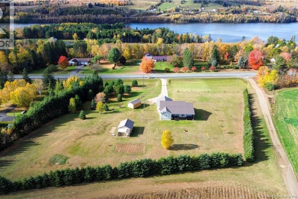 Ensuite - 10522 Route 105, Upper Kent, NB E7J2B4 Photo 2