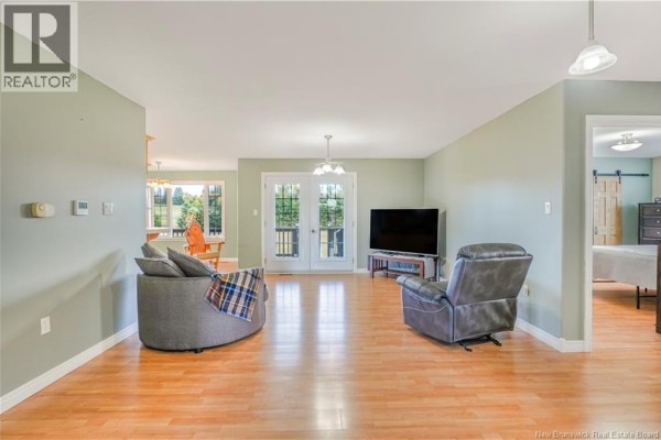 Kitchen - 10522 Route 105, Upper Kent, NB E7J2B4 Photo 5