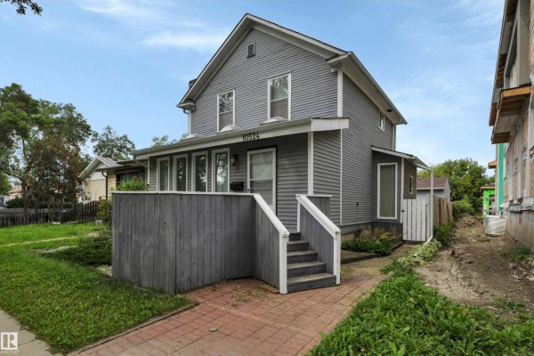 10524 75 Av Nw, Edmonton, AB, photo 2