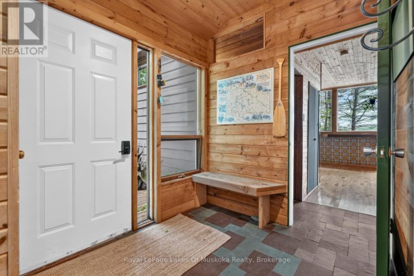 Bedroom 2 - 1053 East Walker Lake Drive, Lake Of Bays, ON P1H2J6 Photo 5