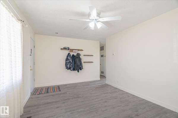 Bedroom 2 - 10531 128 Av Nw, Edmonton, AB T5E0J2 Photo 5