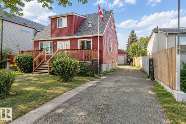 10532 157 St Nw, Edmonton, AB, photo 3