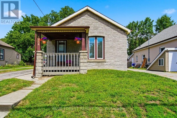 Primary Bedroom - 1054 Florence Street, London East, ON N5W2M8 Photo 3