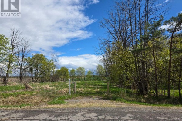 10544 Cook Road, South Dundas, ON, photo 2