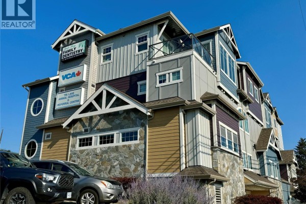 10564 Powley Court, Lake Country, BC, photo 3