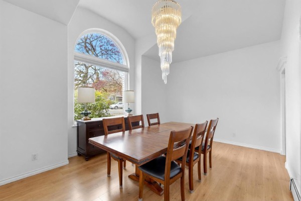 10566 168 Street, Surrey, BC V4N1R9 Photo 4
