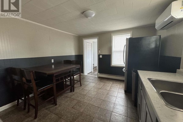 Bedroom - 1057 George Street, Sydney, NS B1P1M9 Photo 3