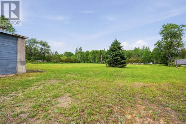 1057 Koshlong Lake Road, Dysart Et Al, ON K0M1S0 Photo 5
