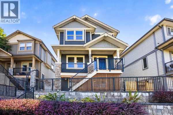 10576 Jackson Road, Maple Ridge, BC V2W0G2 Photo 2