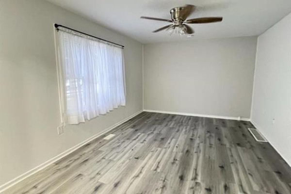 Bedroom - 1058 California, Windsor, ON N9B2Z7 Photo 2