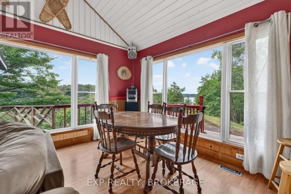 1058 Perry Road, Frontenac, ON, photo 2