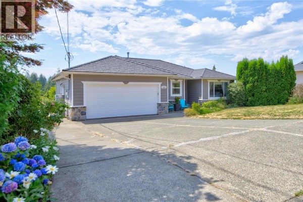 Bedroom - 1059 Thorpe Ave, Courtenay, BC V9N7K7 Photo 3