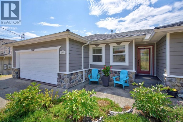 Media - 1059 Thorpe Ave, Courtenay, BC V9N7K7 Photo 4