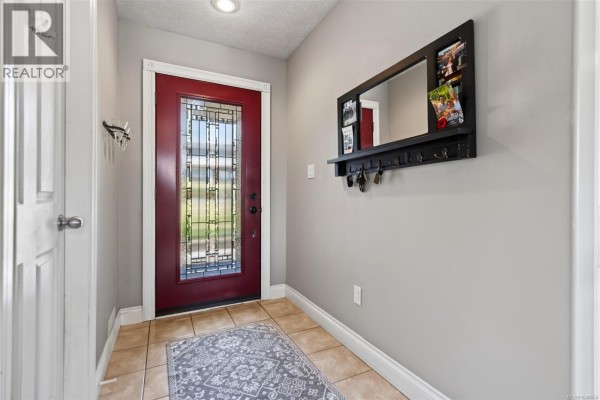 Family room - 1059 Thorpe Ave, Courtenay, BC V9N7K7 Photo 5