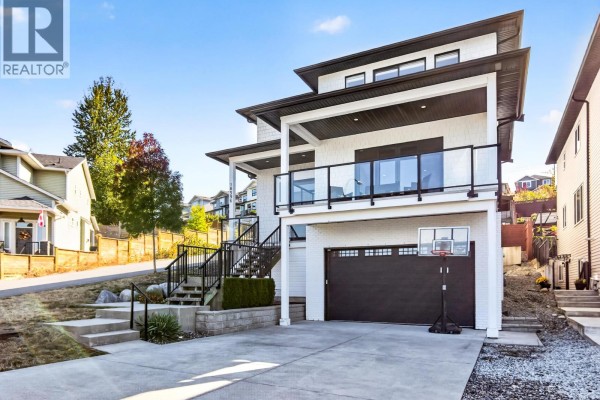 10596 Mcveety Street, Maple Ridge, BC, photo 2