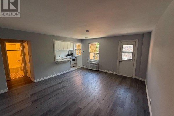 Bathroom - 106 - 1315 Bayview Avenue, Toronto, ON M4G2Z8 Photo 3