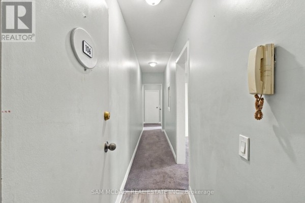 Bedroom - 106 - 15 Faulkner Street, Orangeville, ON L9W2G4 Photo 4