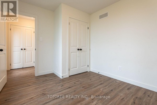 Primary Bedroom - 106 - 1781 Henrica Avenue, London North, ON N6G0Y2 Photo 5