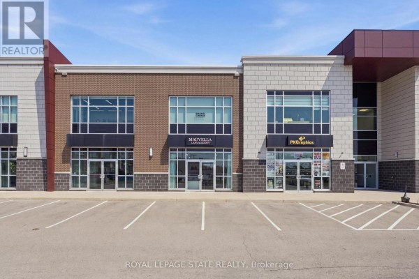 106 - 3475 Rebecca Street, Oakville, ON L6L0H3 Photo 5