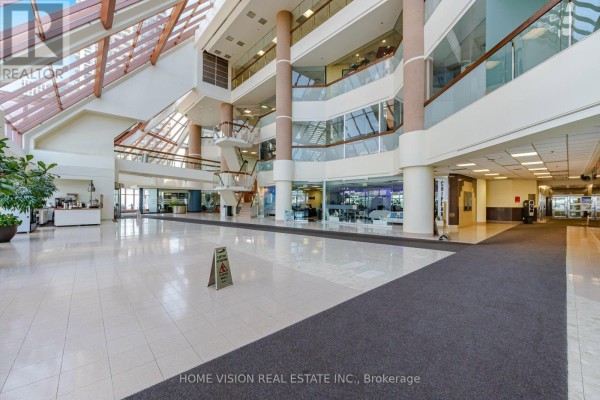 106 - 50 Burnhamthorpe Road W, Mississauga, ON L5B3C3 Photo 5