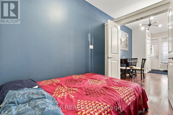 Bedroom - 106 - 555 King Street E, Kitchener, ON N2G2L9 Photo 5