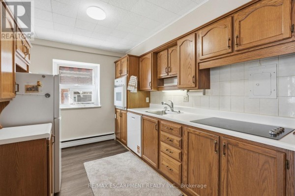 106 - 9 Grant Boulevard, Hamilton, ON, photo 2