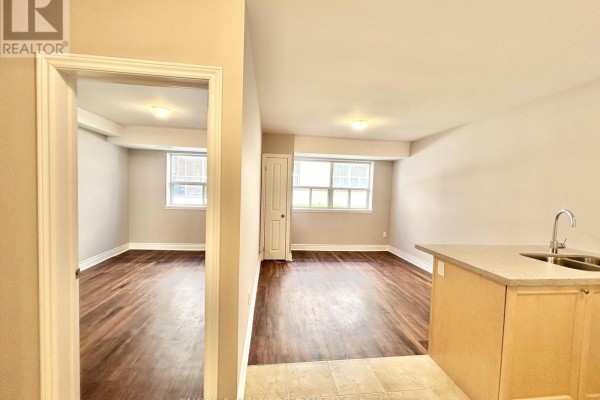 106 - 9 Thirty Third Street, Toronto, ON M8W3G7 Photo 2