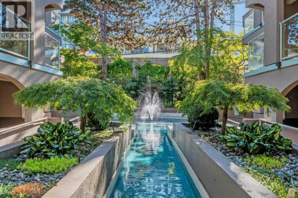 106 1082 W 8th Avenue, Vancouver