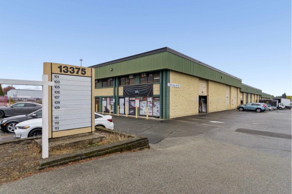 106 13375 76 Avenue, Surrey, BC V3W6J3 Photo 3