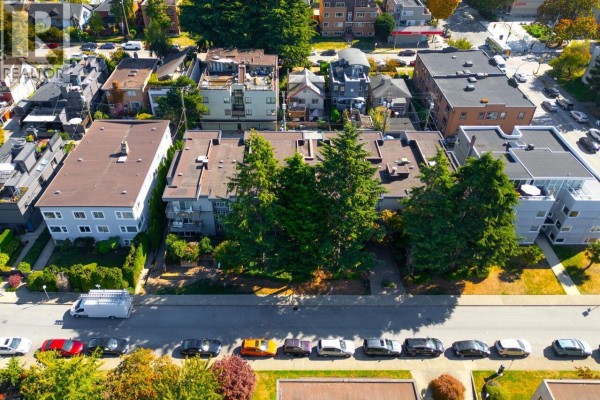 106 1450 Laburnum Street, Vancouver, BC V6J3W3 Photo 2