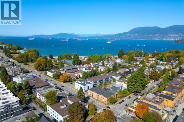 106 1450 Laburnum Street, Vancouver, BC V6J3W3 Photo 3