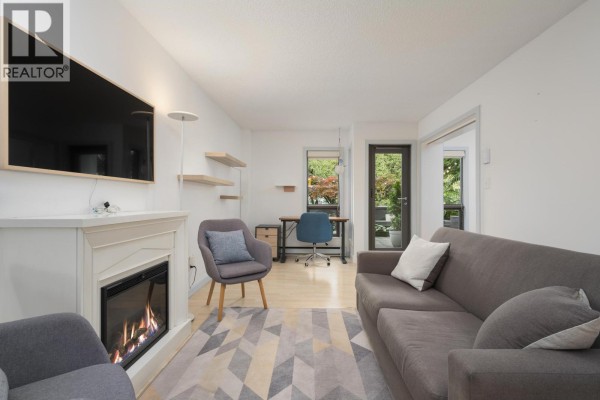 106 1477 Fountain Way, Vancouver, BC V6H3W9 Photo 4