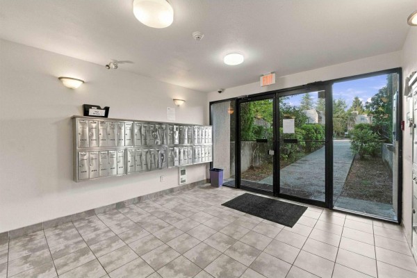 106 15288 100 Avenue, Surrey, BC V3R7V2 Photo 4