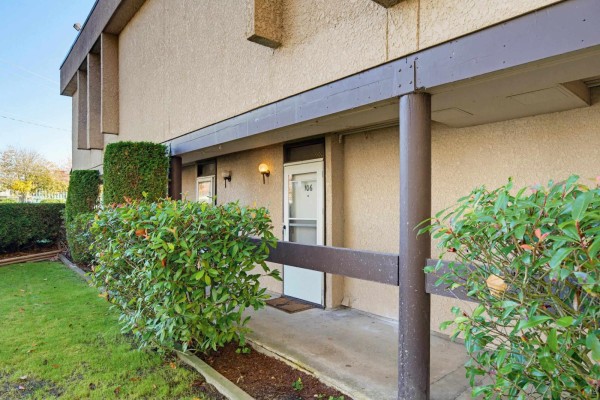 106 17720 60 Avenue, Surrey, BC V3S1V2 Photo 3