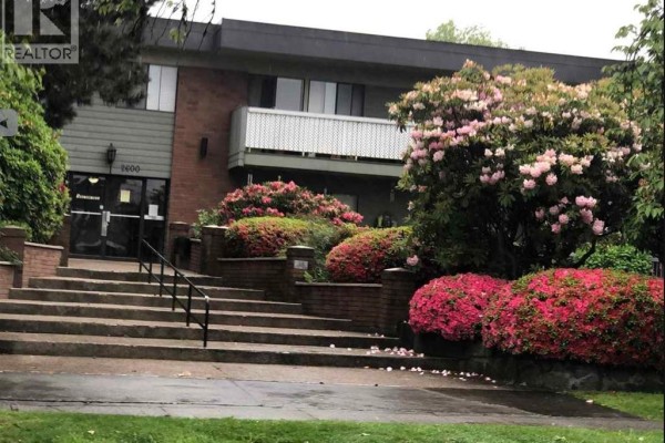 106 2600 E 49th Avenue, Vancouver