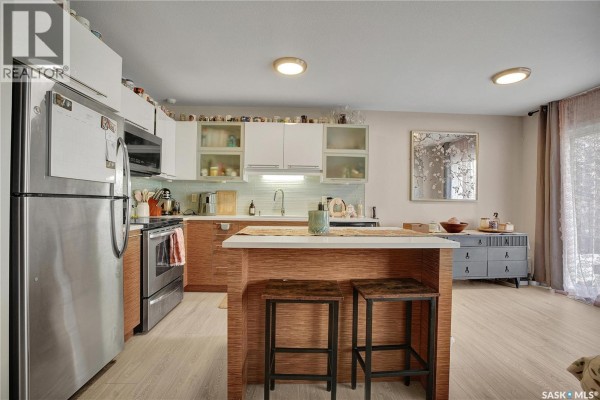 Kitchen - 106 410 Hunter Road, Saskatoon, SK S7T0L5 Photo 3