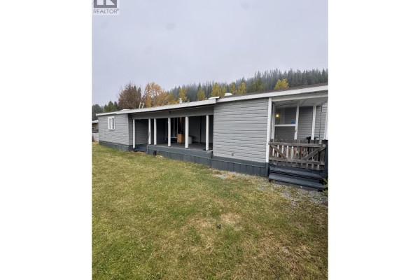 Foyer - 106 5130 North Nechako Road, Prince George, BC V2K4W1 Photo 2