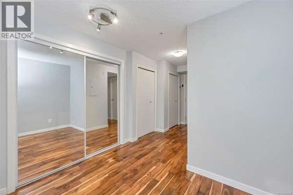 106 520 Dunedin St, Victoria, BC, photo 2