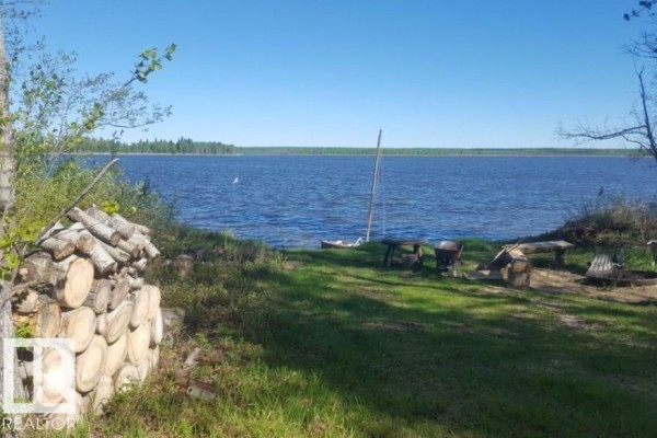 Kitchen - 106 52502 Rge Road 25, Rural Parkland County, AB T7Y2M2 Photo 2