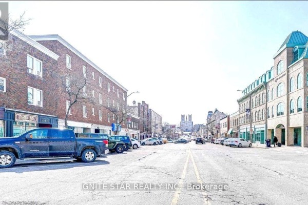 106 Carden Street, Guelph, ON, photo 2