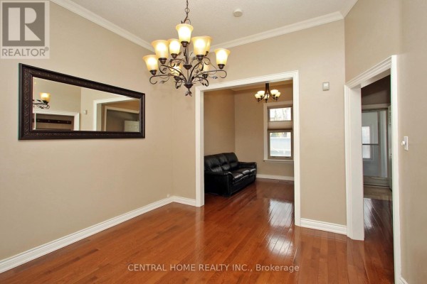 106 Carlaw Avenue, Toronto, ON, photo 3